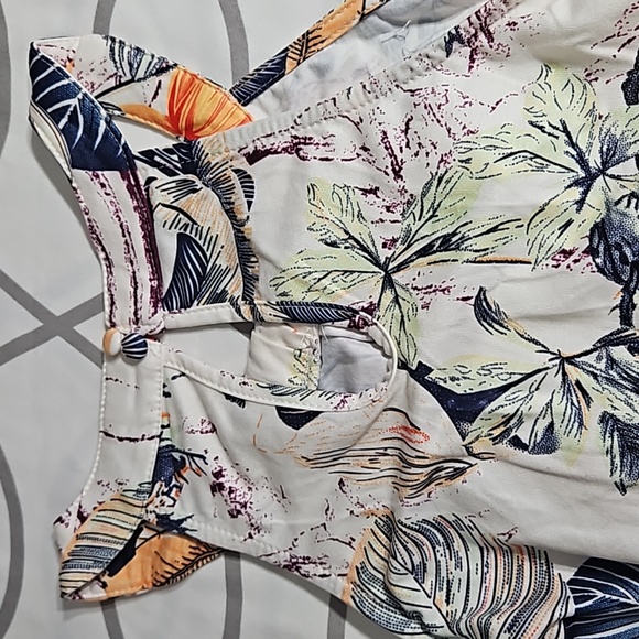 Yesfashion Women Halter Twisted Pleated Tank Top Blouse - Picture 4 of 6